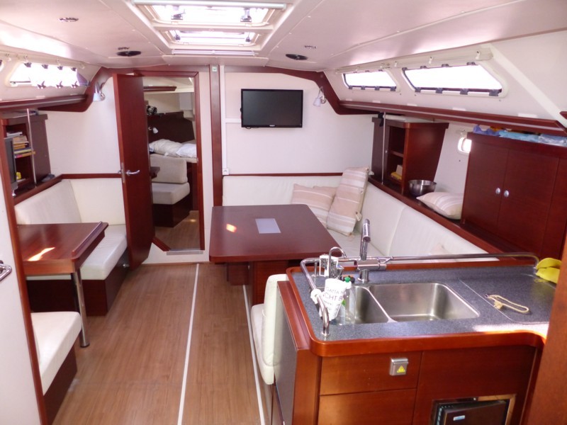 Hanse 430 E -23.JPG